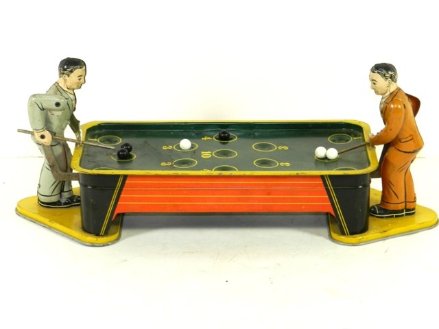 Ranger Tin Wind-up Pool Players: Ranger Tin Wind-up Pool Players. All original with pool balls and in Good Condition.