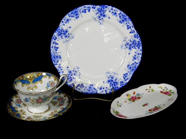 3pc Shelley Porcelain Collection Lot: Including 8" Dainty Blue Plate, Rose & Red Daisy 7.5" dish and Sheraton Cup & Saucer. All in good condition.