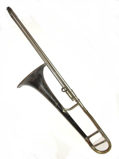King 3-B Silversonic Trombone Sterling Bell: King 3B is a versatile. 508" small bore trombone with a solid sterling silver bell. Condition as found, few dents, repair to side bar, missing KING button and moth piece no case. Bid knowing it needs 