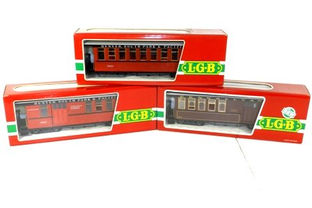 3 LGB American Railway Express " The Big Train ": Numbered 3181, 3281, 3180. New in box mint condition.