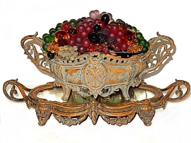 French Art Nouveau Planter & Plateau Mirror: French table planter made from the late Victorian era and features a Louis XV style richly decorated with garlands and arabesques ornate handle and feet with cluster of colored glass grapes as shade. 