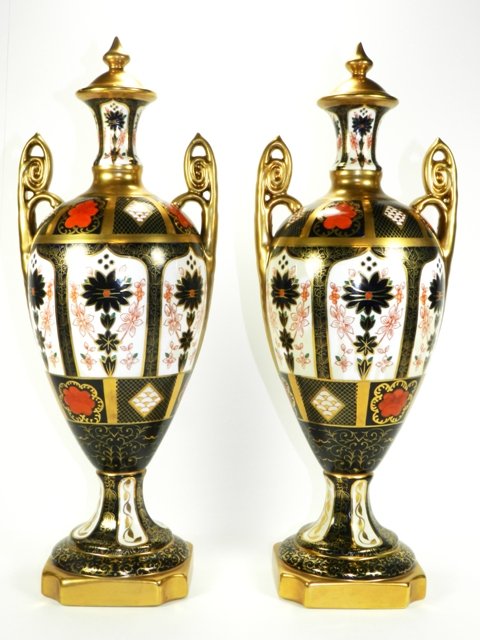 Late 20th. C.  Royal Crown Derby  Style  Old Imari Urns (1 of 8)