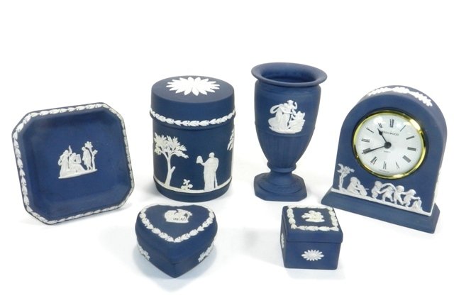 Wedgwood Cobalt Blue Jasperware (6) (1 of 7)