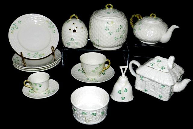 Belleek Shamrock Tea Set and Assorted Pieces (1 of 8)