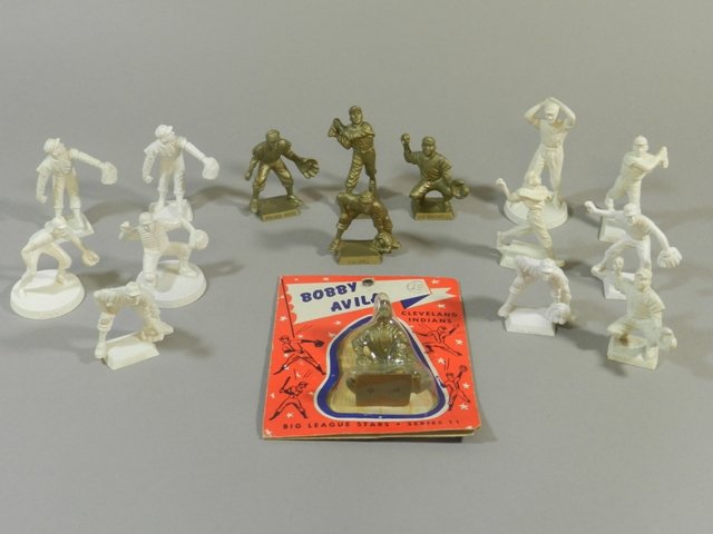 1955-56 Baseball Statues Lot of 16 (1 of 6)