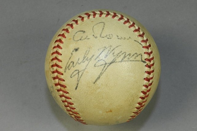 Feller, Wynn, Lemon, Rosen + Vintage Signed Ball (1 of 5)