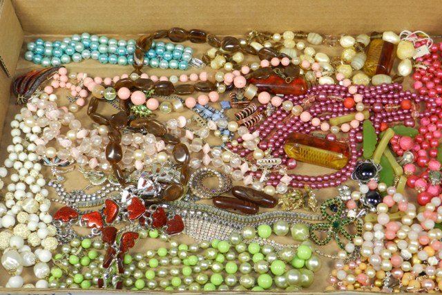 Costume Jewelry Glass Bead Necklace Rhinestone: Costume Jewelry Glass Bead Necklace Rhinestone 3 Strand Beaded Necklace Rhinestones Trifari Coro Bakelite Pieces Apple juice plastic