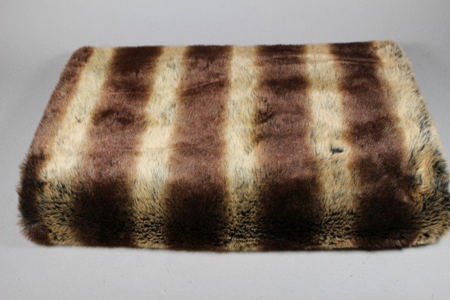Contemporary Faux Mink Throw Blanket: Contemporary 20/21st century faux mink or synchilla throw blanket. 57" x 52".