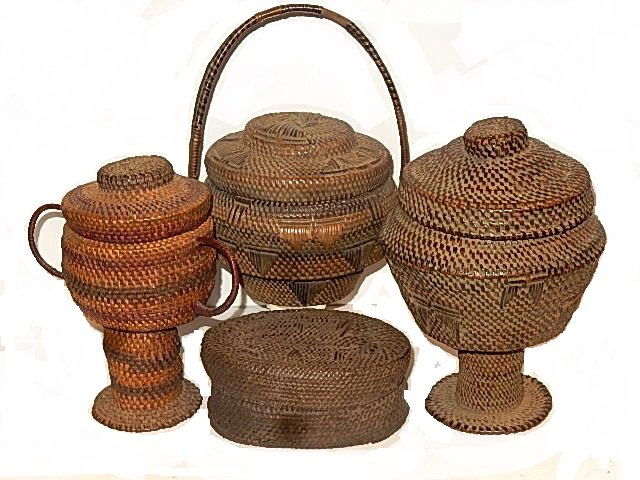 Fine African Kuba Lidded Food Storage Baskets (1 of 7)