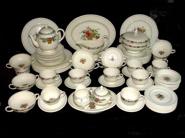 Belmar Wedgwood England 62 Pc. Dinnerware (1 of 10)