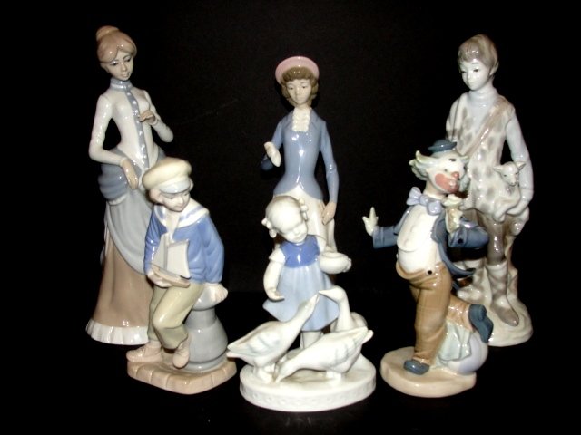 Group Of Five Various Made In Spain Figurine's (1 of 10)