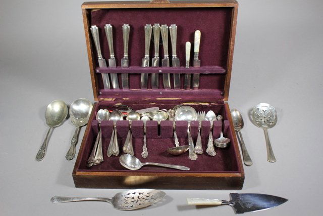 Sterling & Silverplated Flatware Collection (1 of 7)