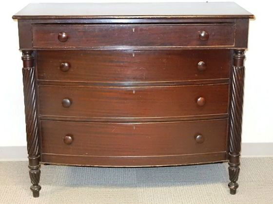Mahogany Bow Front Sheraton Style Chest (1 of 1)