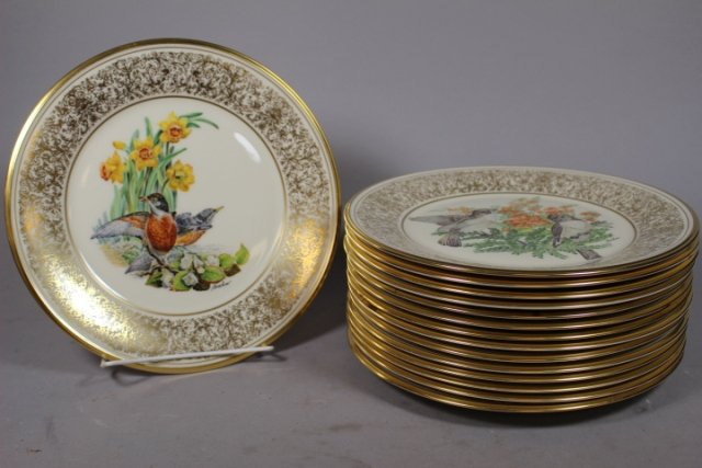 Fifteen 1970 Lenox Limited Edition Boehm Birds Plates (1 of 6)