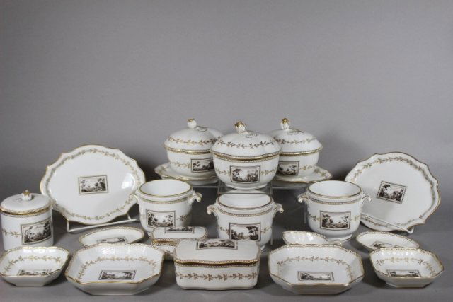 Collection Of Richard Ginori Fiesole Porcelain (1 of 9)