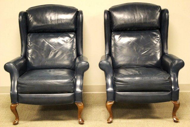 Pair Of Blue Leather Lazy Boy Recliners: Standing approx. 41" tall x 32" wide x 30" deep. Very light signs of use and wear.