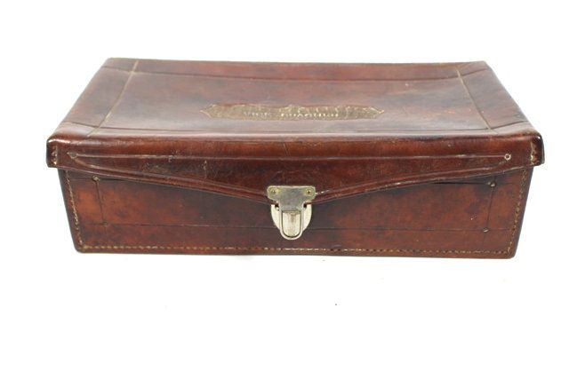 Hamley & Co. Vintage Leather Case (1 of 7)