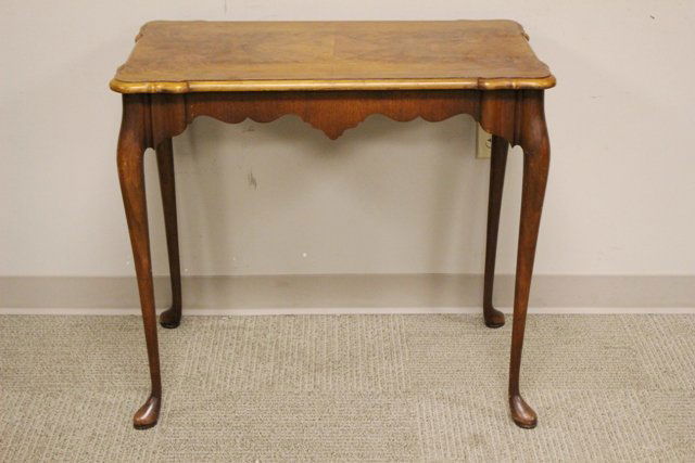 Early 20th century Queen Anne Tea Table (1 of 9)