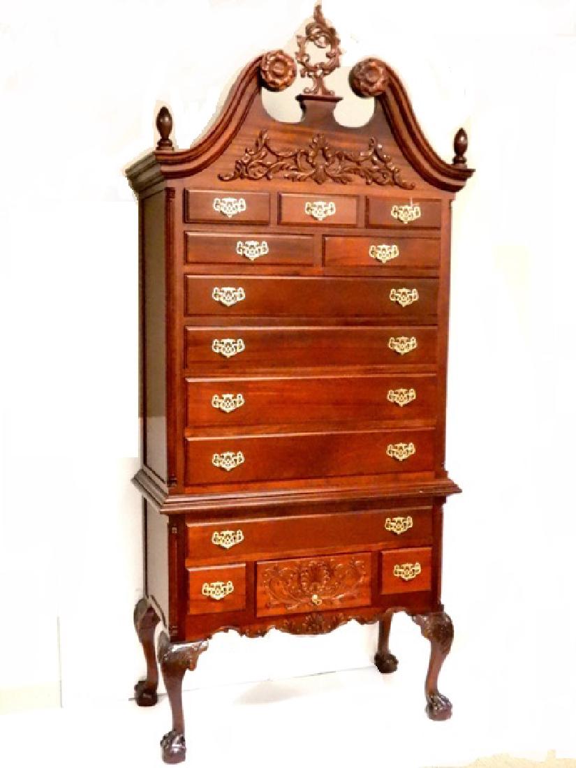 Carved Mahogany Chippendale Highboy 20th. C. (1 of 8)