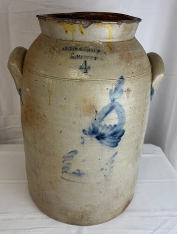 Large Somerset MA Pottery Crock with Blue Design (1 of 6)