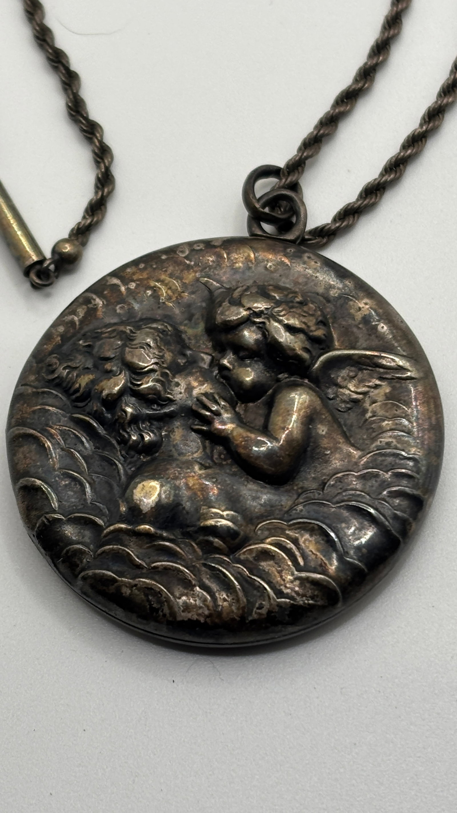 Antique Sterling Silver Chain & Sterling Locket, Cupid Kissing Woman 18g Art Nouveau: Both chain and locket are sterling silver.