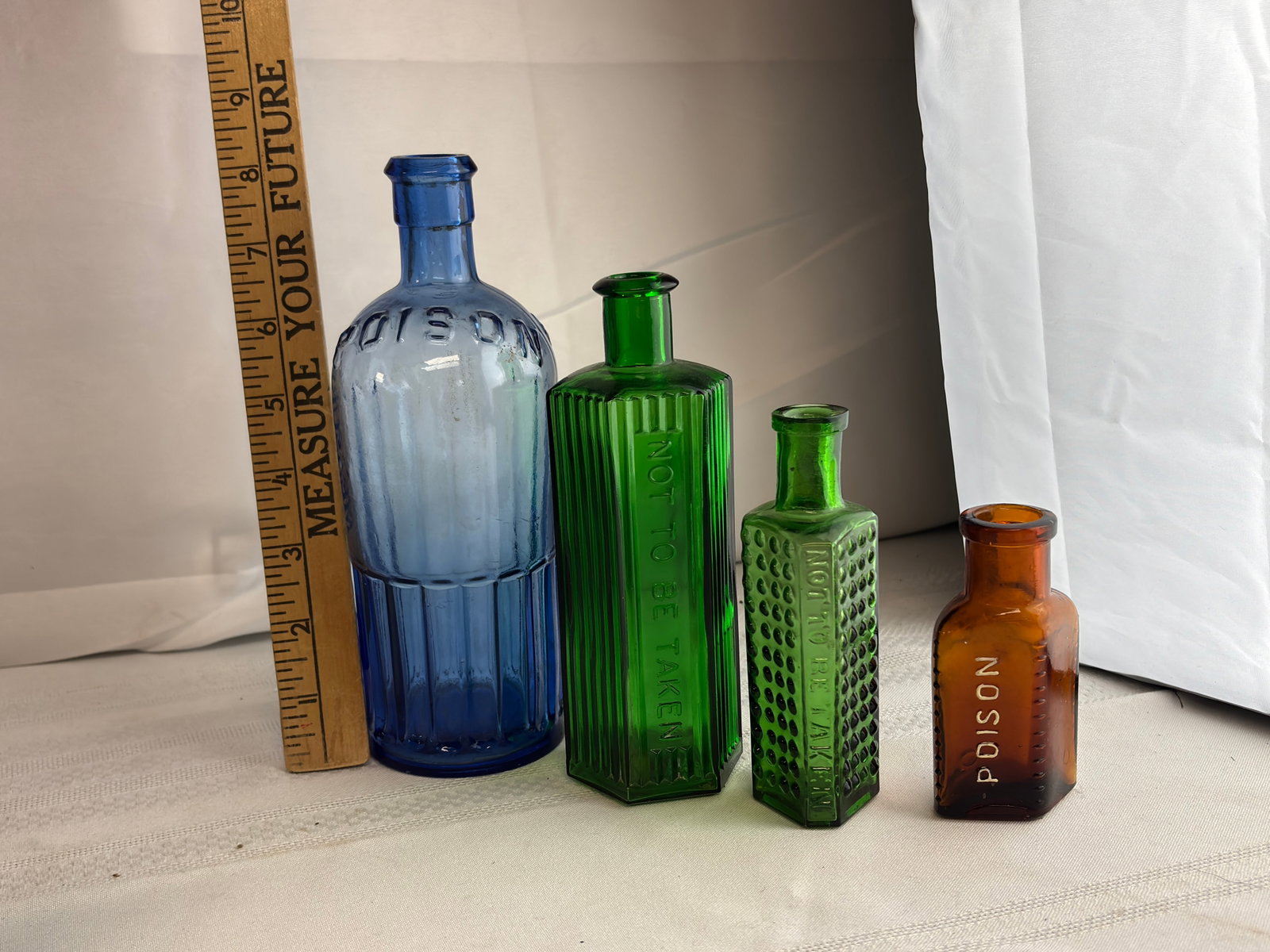 Lot of 4 Poison Bottles (Group C): Lot of 4 Poison Bottles (Group C) In excellent preowned condition - no chips or cracks.