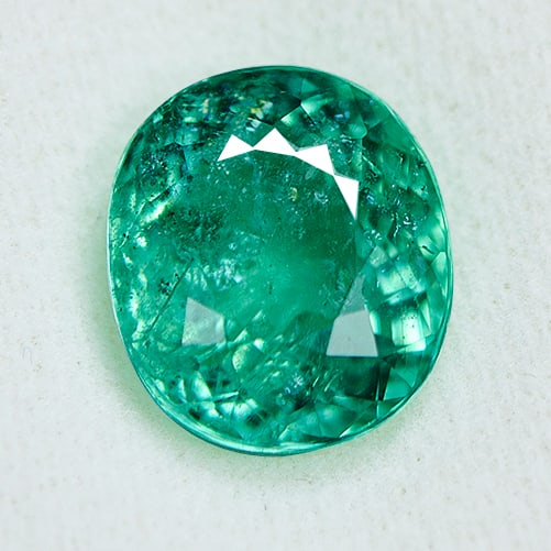 Tourmaline paraiba - 4.84 ct - Gemological Institute of America (GIA): Tourmaline paraiba - 4.84 ct - Gemological Institute of America (GIA). Natural 4.84 ct Paraiba Tourmaline loose gemstone, GIA-certified. Extraordinarily rare neon blue-green Paraiba Tourmaline with el