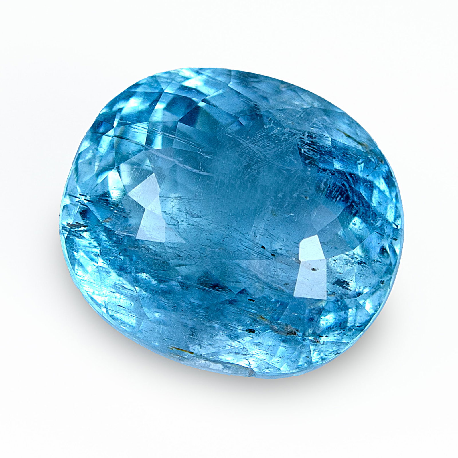 Blue Aquamarine - 12.27 ct - Bellerophon Gemlab: Natural 12.27 ct Aquamarine loose gemstone, Bellerophon-certified. Serene sea-blue Aquamarine with excellent transparency and sparkling clarity. Ideal for elegant rings, pendants, earrings, and luxury