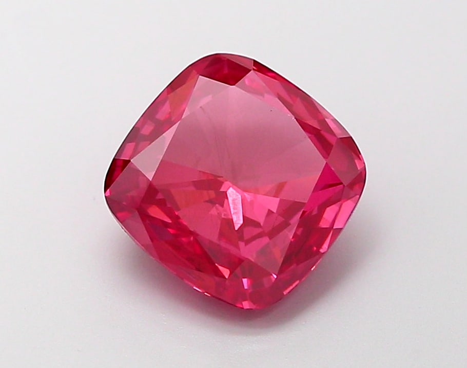 Fancy Lab Grown Diamond SQUARE CUSHION Shape 2.81 cts SI2 Grade FANCY VIVID PINK Color (1 of 1)