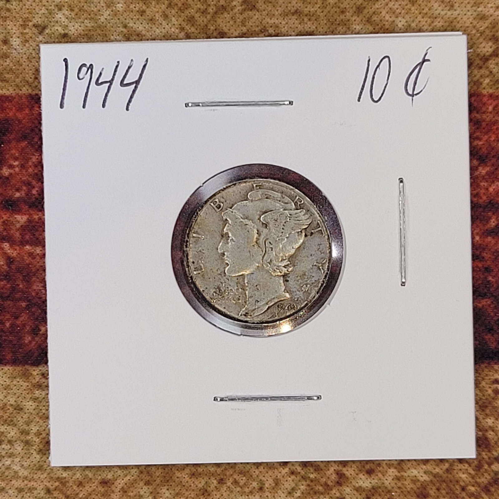 Beautiful Silver Mercury Dime 1944: Beautiful Silver Mercury Dime 1944See Pics for DetailsShipping with USPS. We combine shipping for multiple lots.