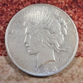 Nice Old Silver Peace Dollar 1923
