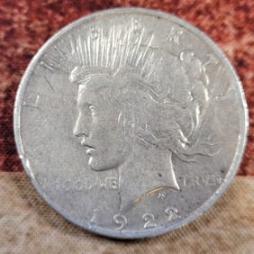 Nice Old Silver Peace Dollar 1922-D