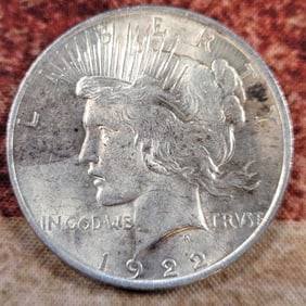 Nice Old Silver Peace Dollar 1922