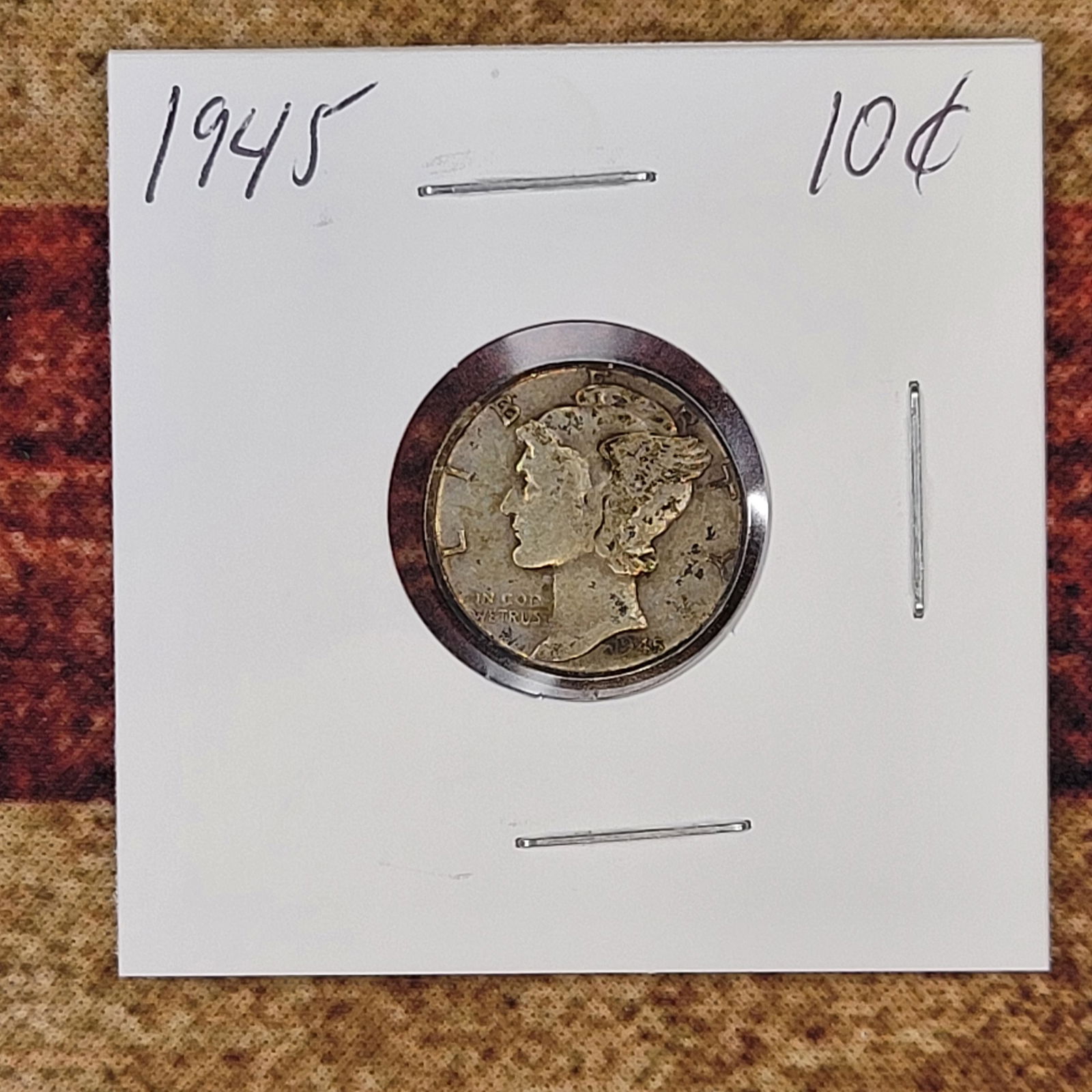 Beautiful Silver Mercury Dime 1945 (1 of 2)