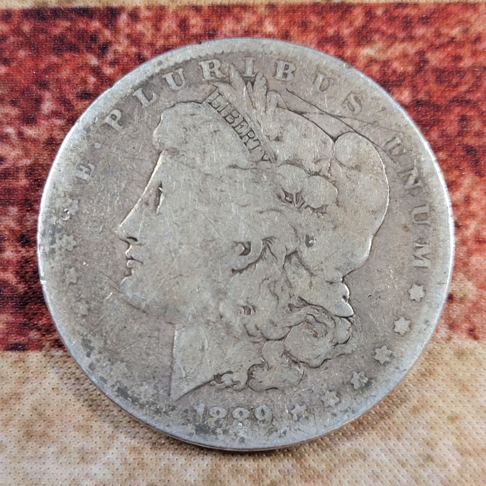 Nice Old Silver Morgan Dollar 1889 (1 of 2)