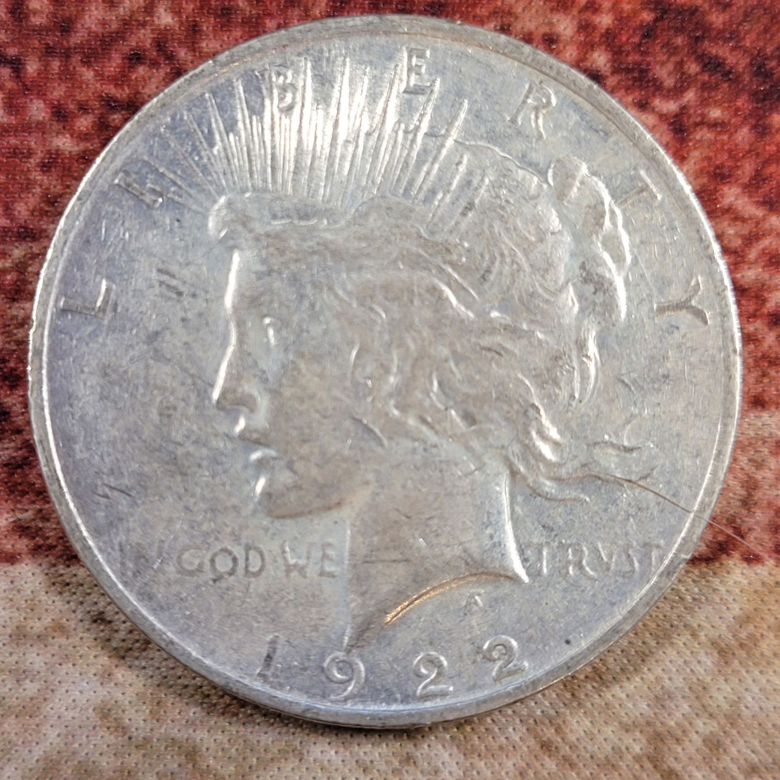 Nice Old Silver Peace Dollar 1922-D (1 of 2)