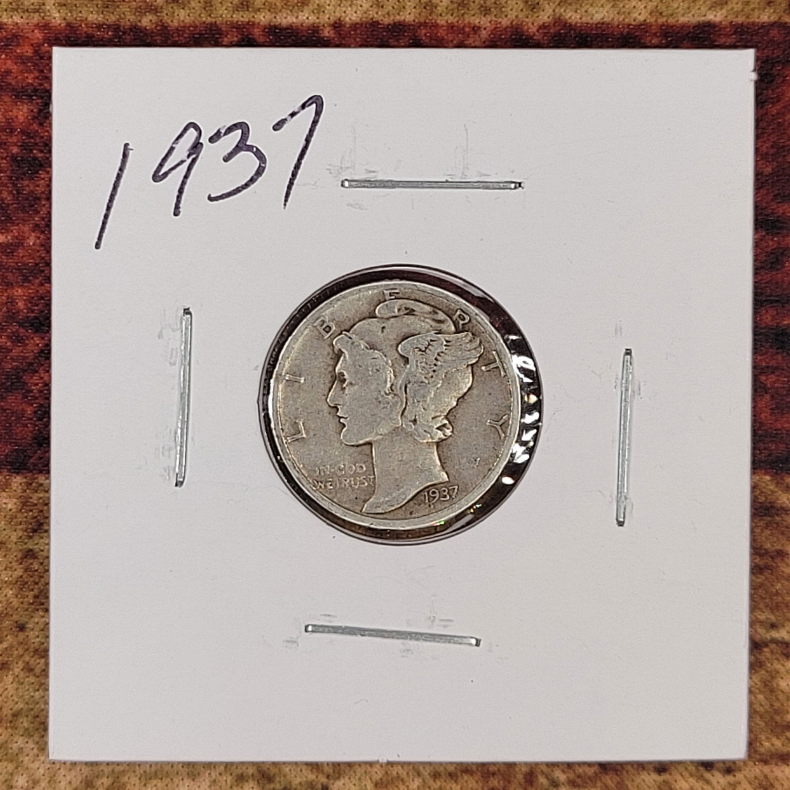Very Nice Silver Mercury Dime 1937 (1 of 2)