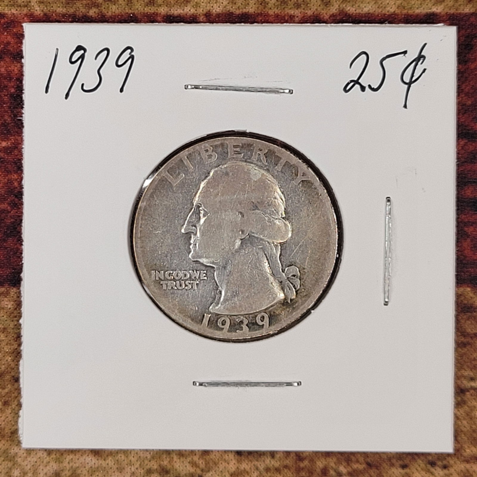 Very Nice Silver Washington Quarter 1939: Very Nice Silver Washington Quarter 1939See Pics for DetailsShipping with USPS. We combine shipping for multiple lots.