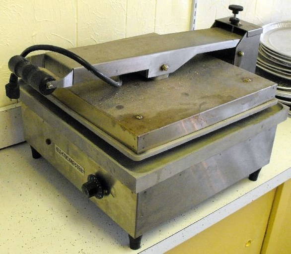 ELECTROMASTER COMMERCIAL SANDWICH GRILL PRESS Jun 28, 2009