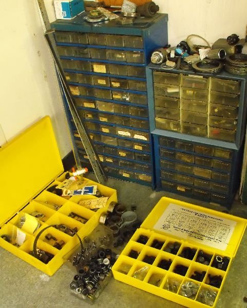 LARGE LOT MIXED NUTS BOLTS CASES
