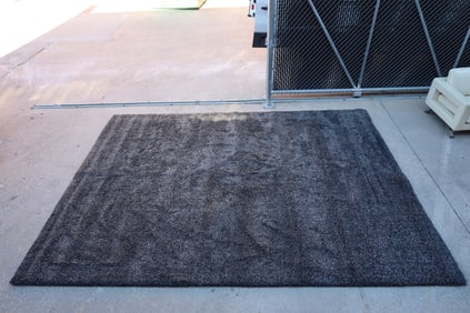 Safavieh Shag Rug in Dark Gray by Safavieh