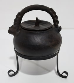 Primitive Style Ceramic Pot on Stand