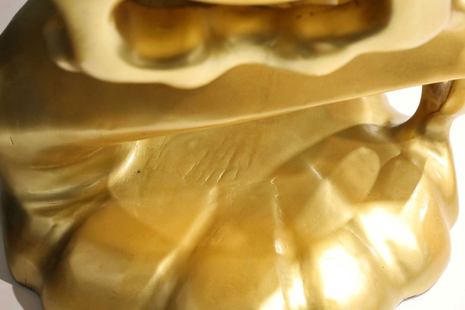 Scala Luxury Gold Leaf Truffle Trunk Table - 10