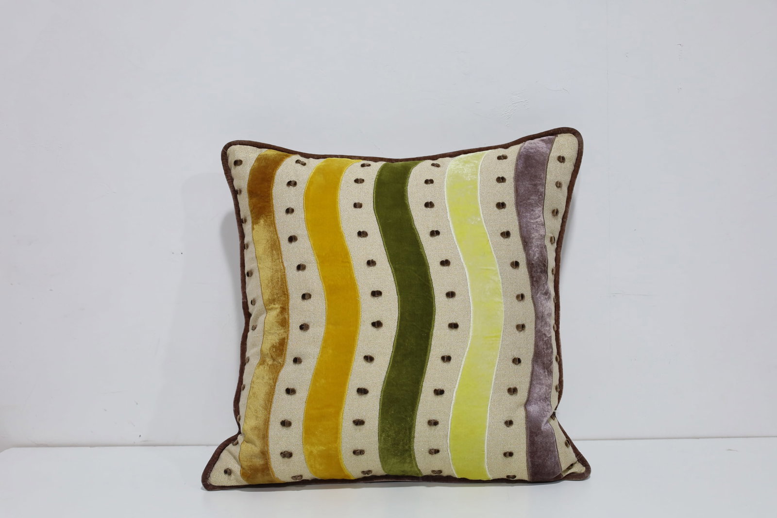William Yeoward Pillow: Great for beds or a sofa