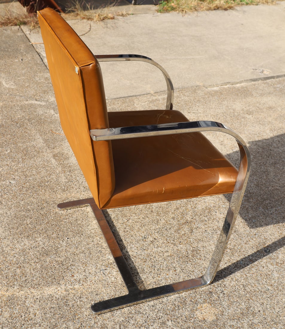 Set of 8 Brno Chairs by Mies van der Rohe for Knoll in Leather - 4