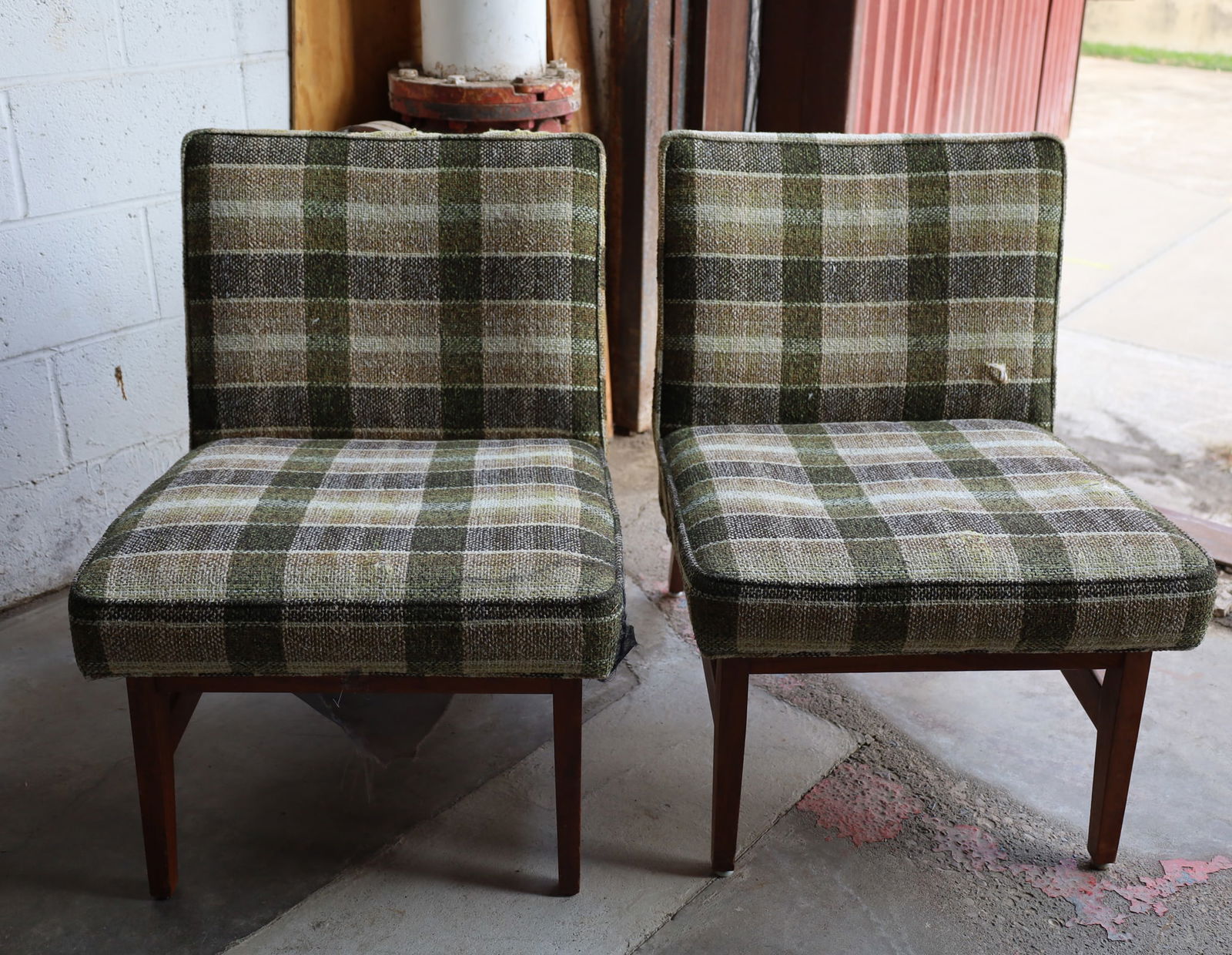 Dunbar Style Slipper Chairs: Mid-century modern Dunbar style slipper chairs with wood frame, needs upholstery.