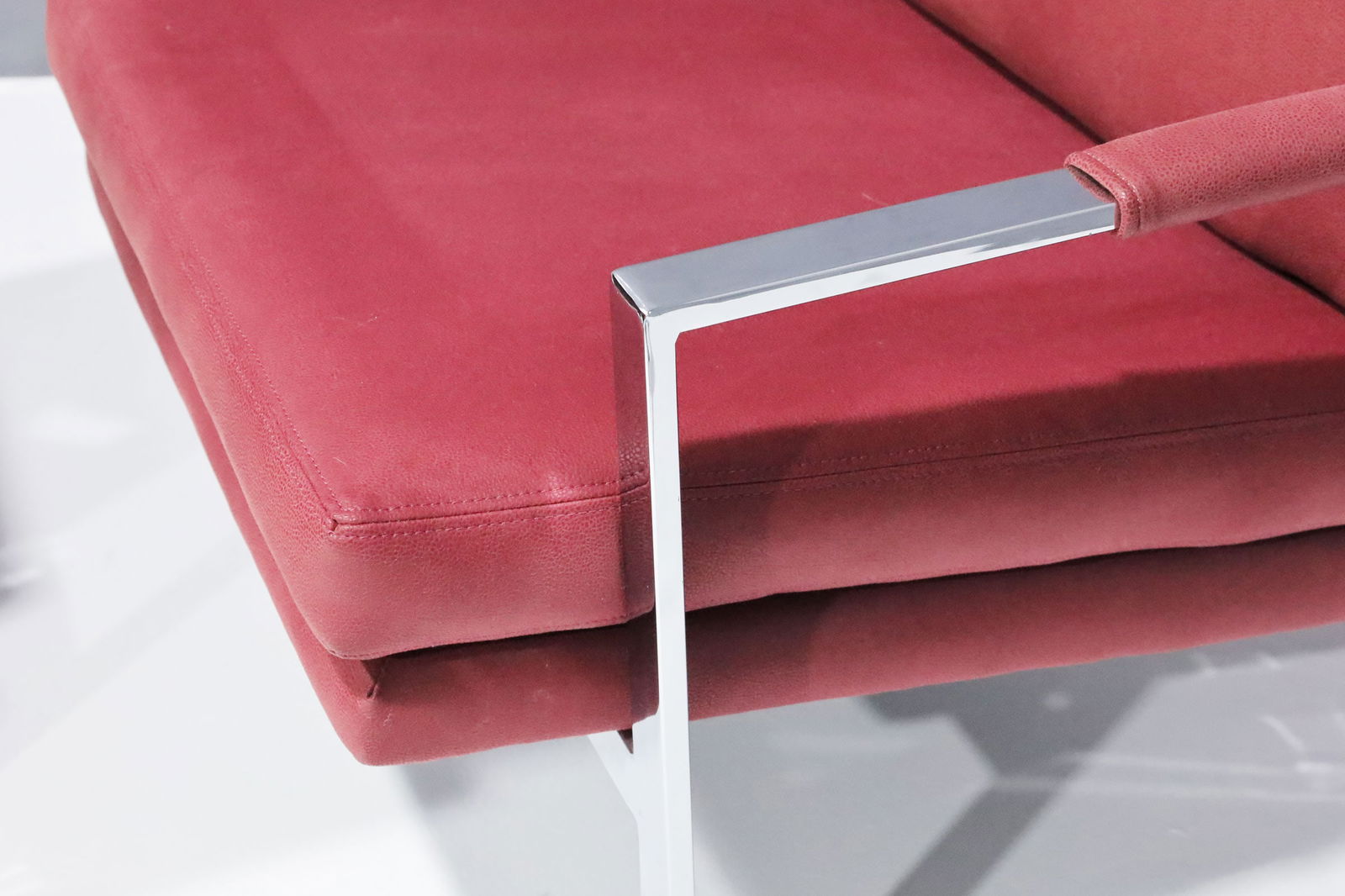 Milo Baughman Chrome Frame Lounge Chairs in Dusty Rose Faux Suede/Leather - 7