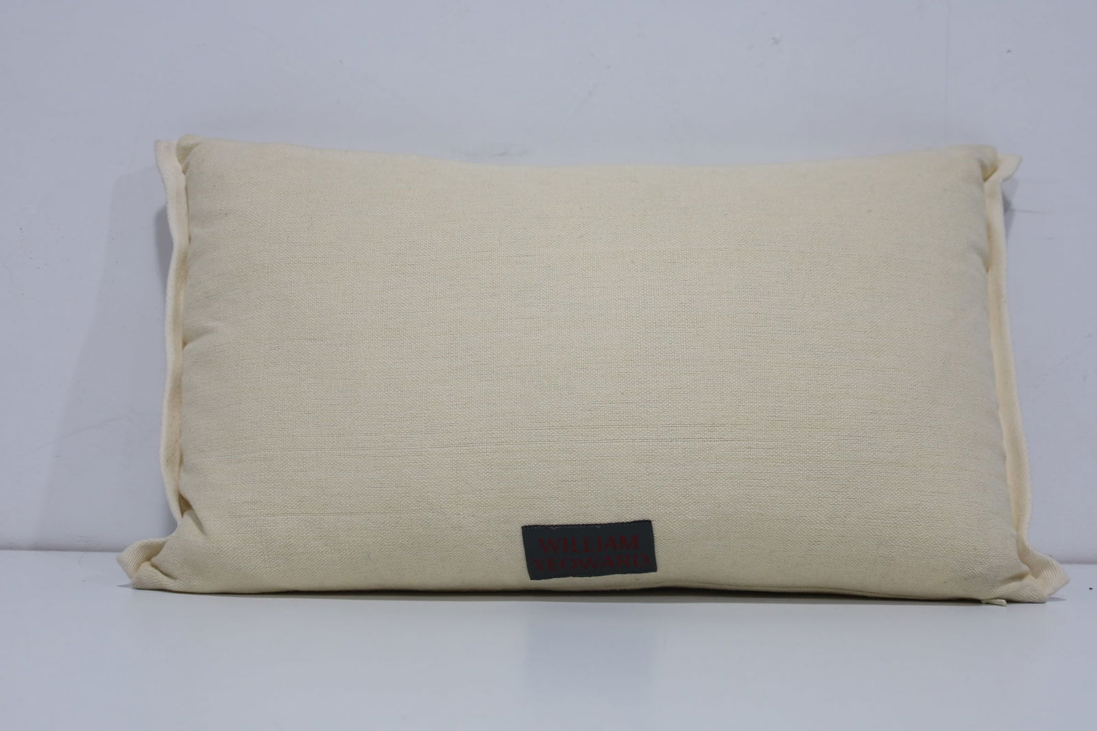 William Yeoward Pillow - 3