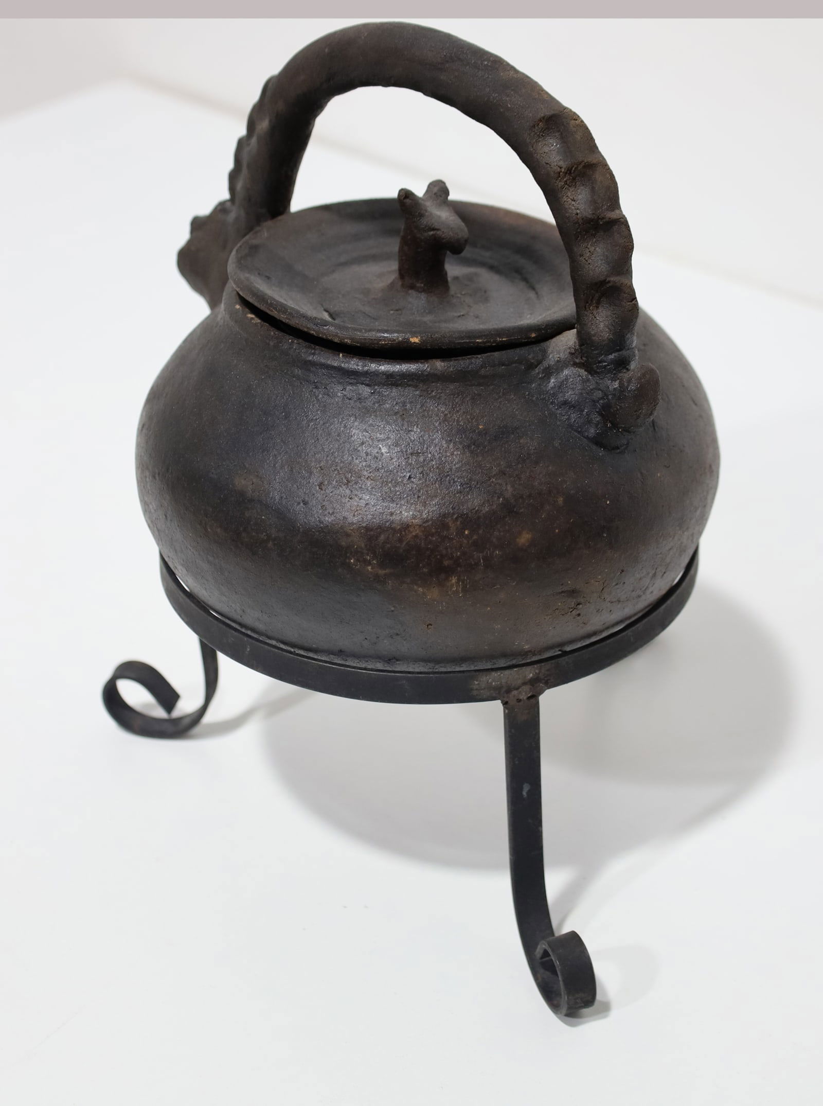 Small Ceramic Pot on Stand - 2