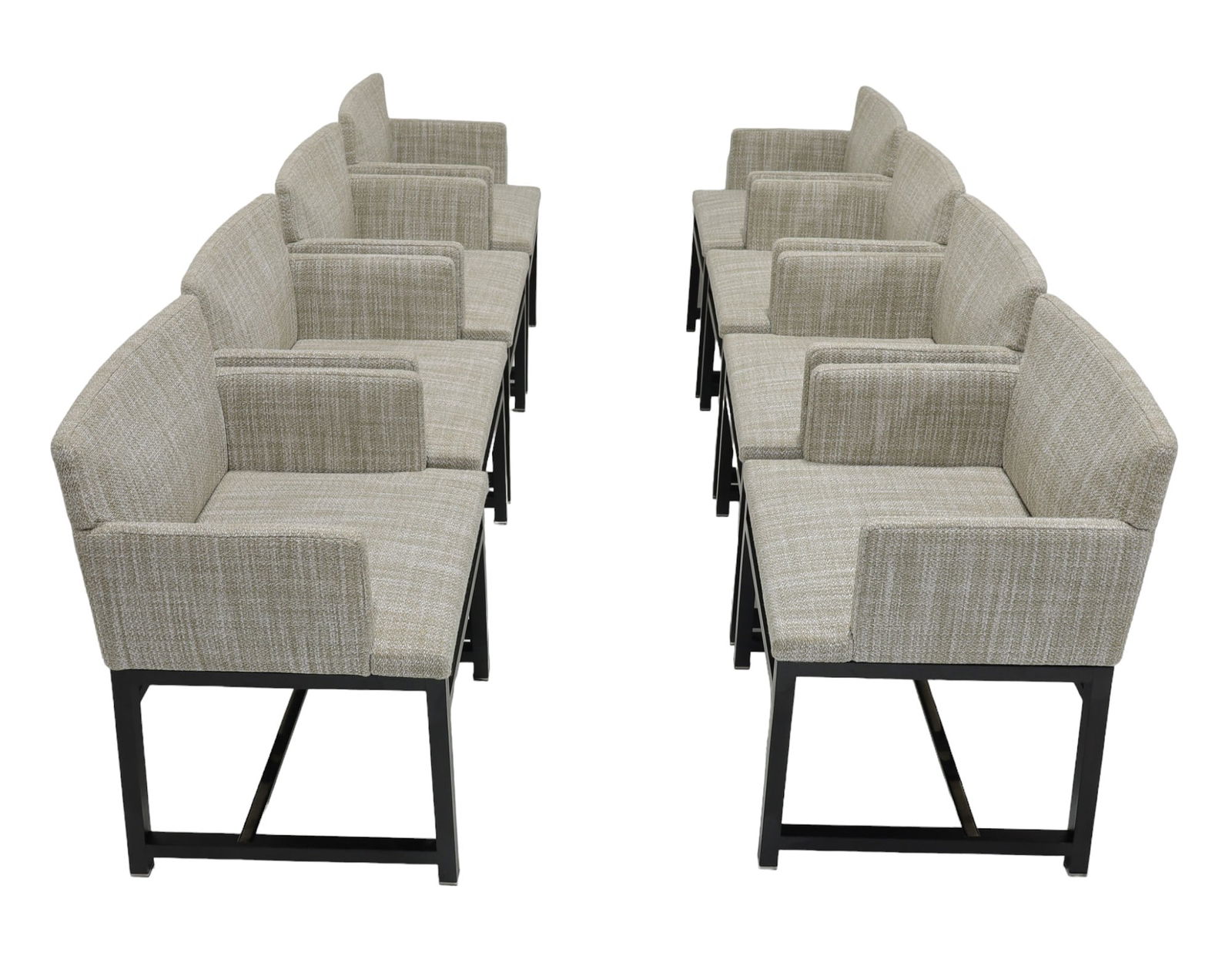 Minotti Modern Design Dining Chairs from Italy, Set of 8, in Neutral Upholstery: A beautiful set of Minotti modern design dining chairs. Minotti is known for its exceptional designs and quality, and these chairs are no exception. The chairs are manufactured in Italy. Very lightly